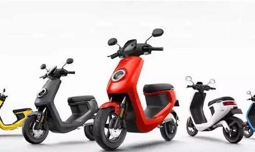 娱乐吃瓜酱电动车