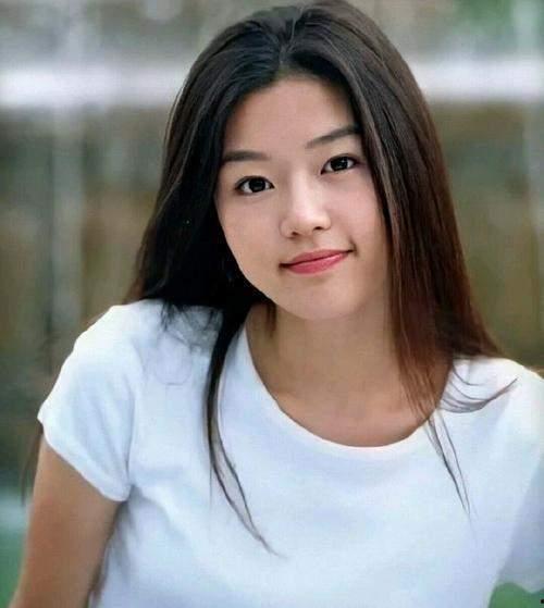 娱乐吃瓜酱全国女生,娱乐吃瓜酱带你领略青春风采